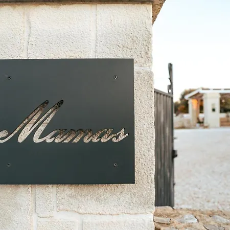 Trullo Mamas וילה